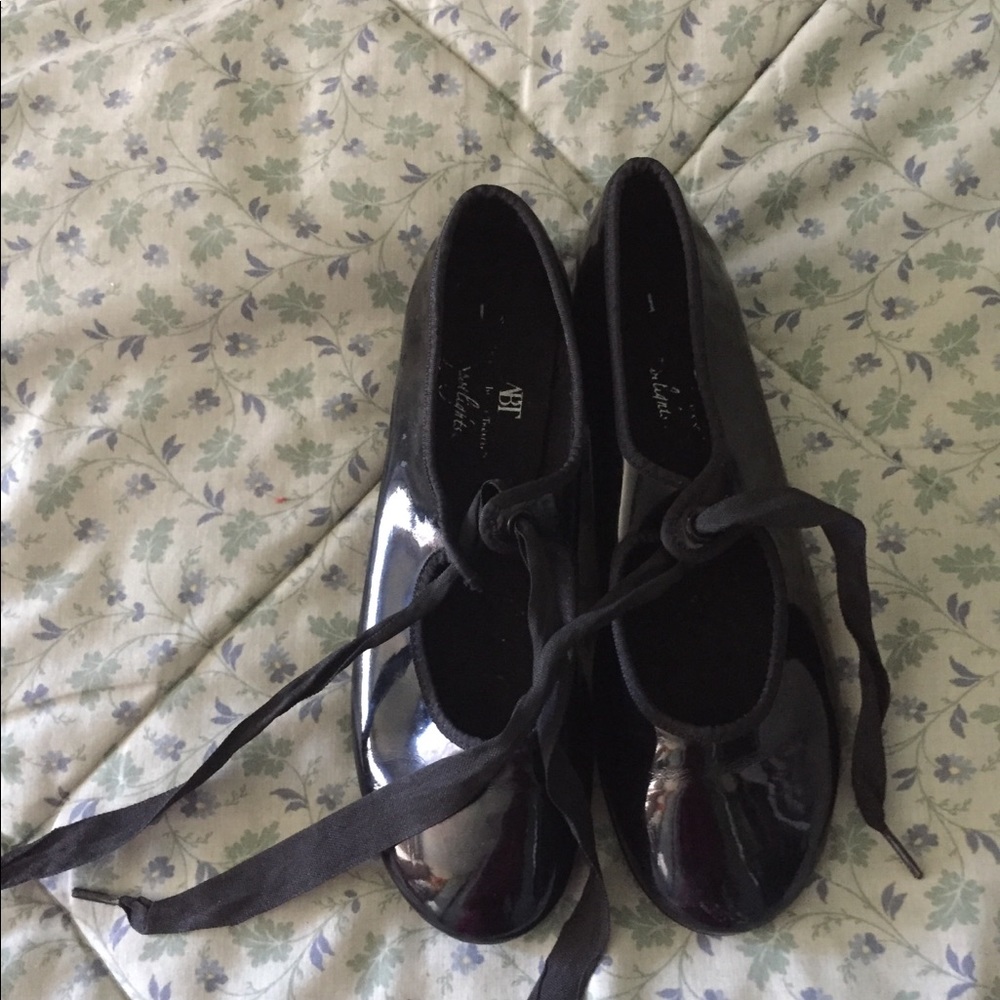 ABT tap shoes,  size 1 1/2